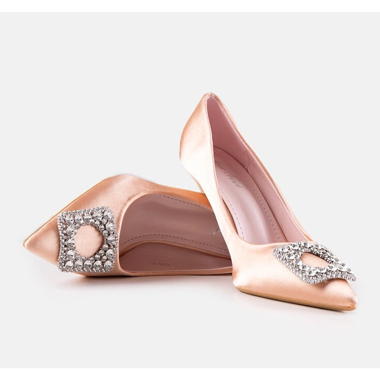 Shoes for bride
Shoes for prom
Shoes for evening party
Shoes for special occasions