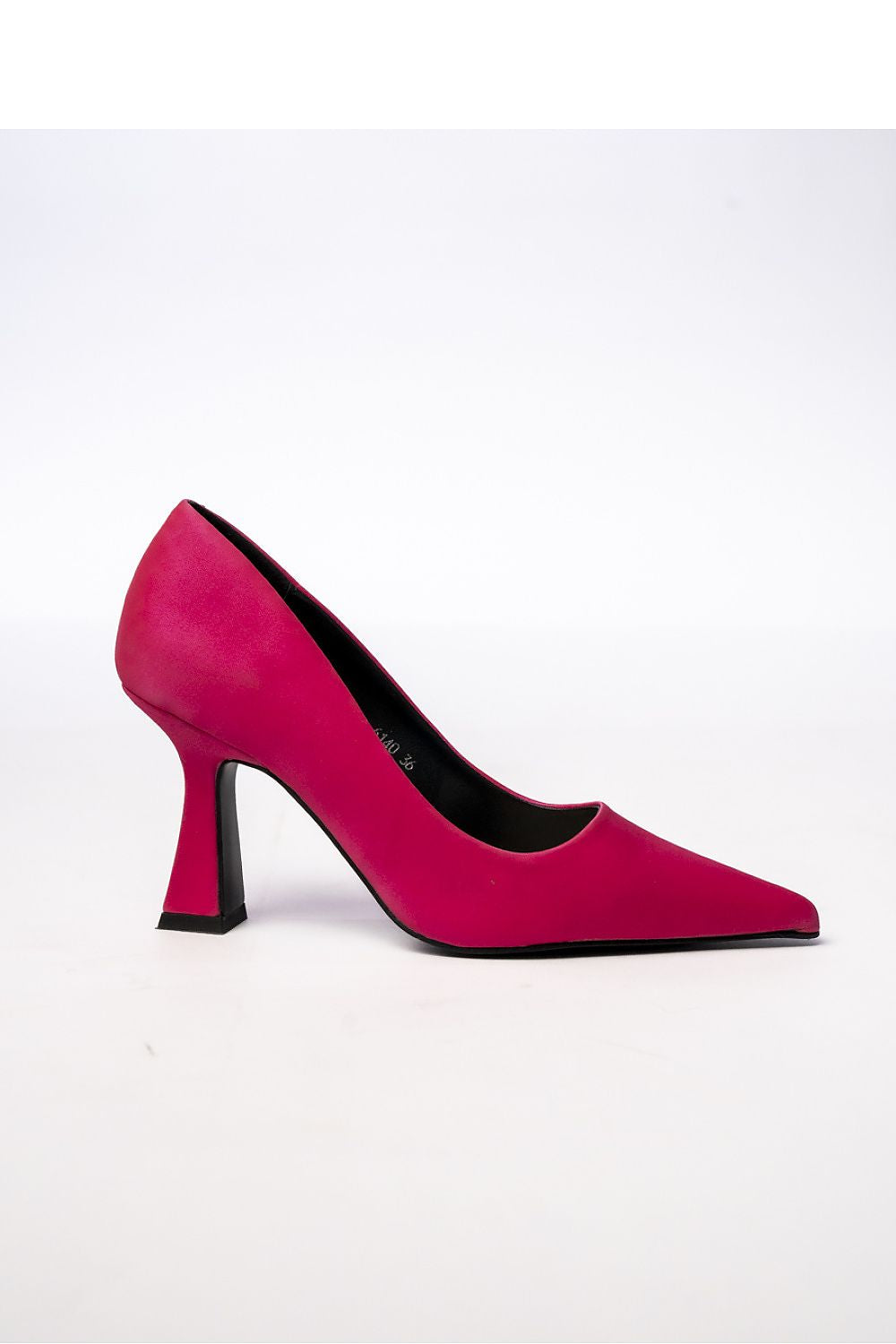 Court high heels 8