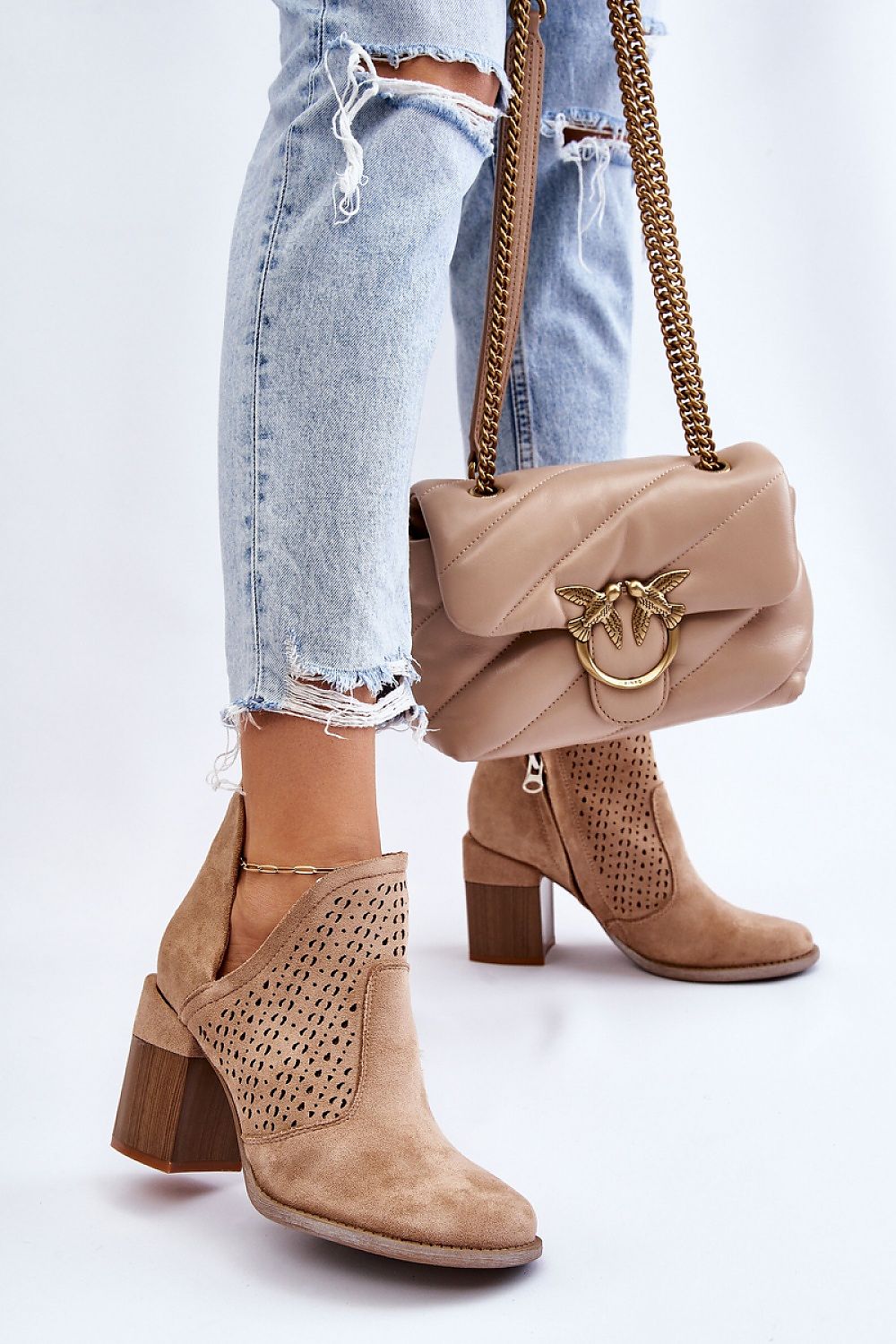 Woman’s Ankle Boots,  Woman Biker Boots,  Woman Combat Boots,  Woman shoes,  Woman Low Heel Boots,    Woman Mid-Calf Boots,  Biker Boots,   Woman Booties,    Woman Lace-up Combats,    Casual Zip Shoes,    Woman boots Size 6,   Woman Boots Size 5,  Woman Boots Size 7,   Woman Heeled Boots, Boots Block Heels,  Boots High Heels,  Ladies Boots High Heels,   Woman Fashion Boots,   Ladies Ankle Boots,   Ladies Boots 6 UK,  Ladies Boots 5, Ladies Boots 7