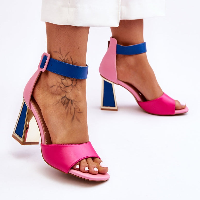 Block heeled sandals 